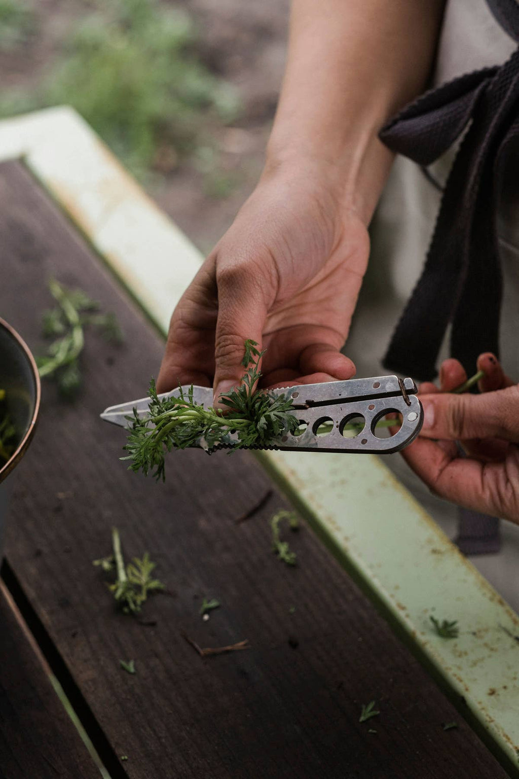 Barebones - Herb Harvest + Strip Tool: Tumbled Black